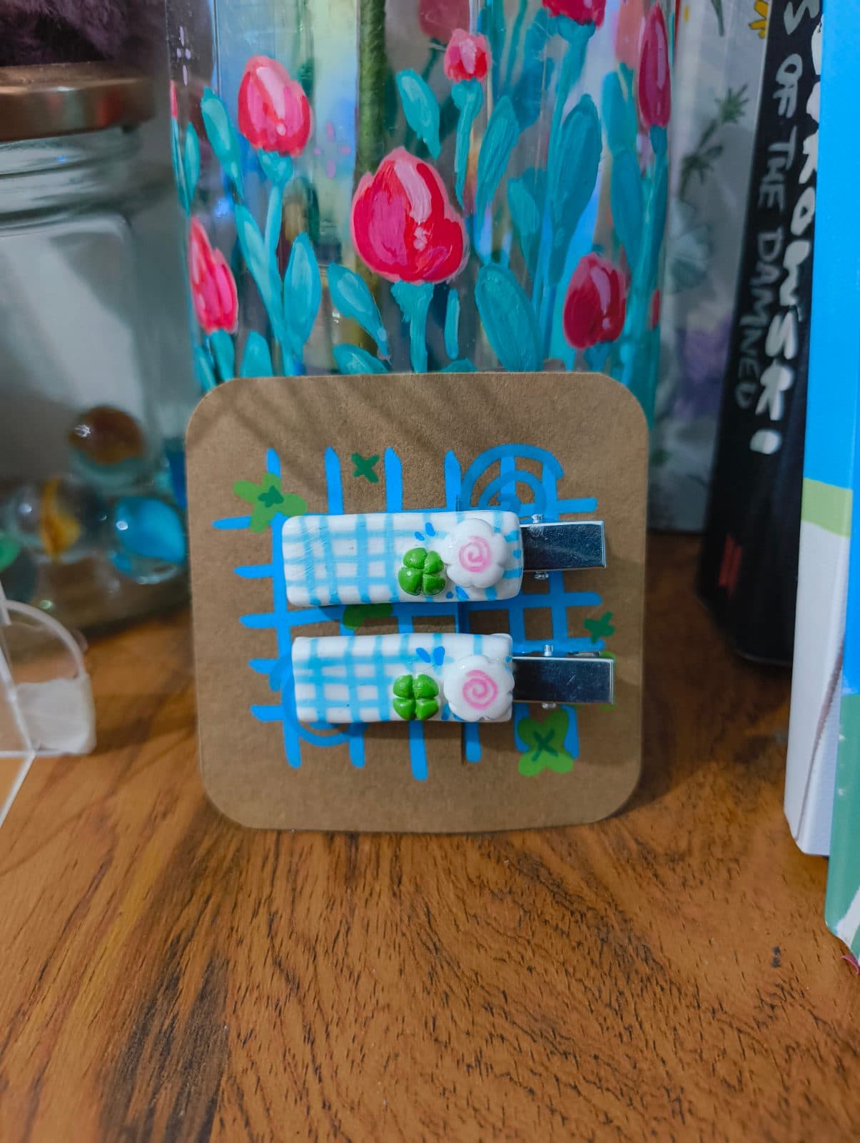 Blue clips